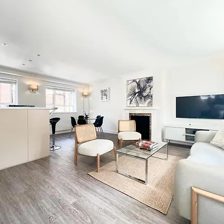 Split Level 2 Bed Apartment- Mayfair London Exterior photo