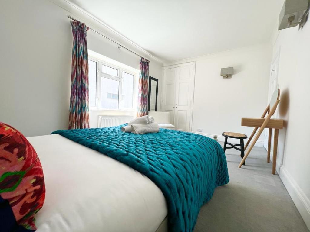 Апартаменты Split Level 2 Bed Apartment- Mayfair